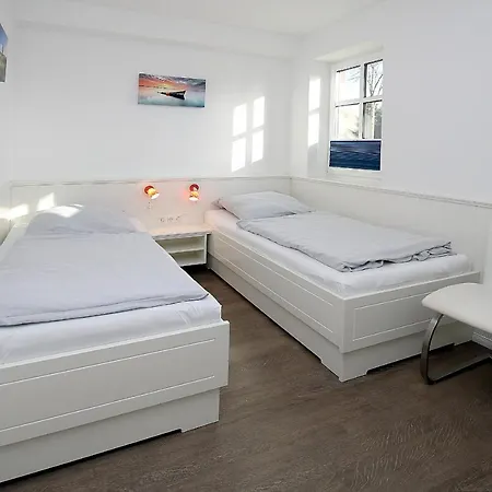 Strandstra_e 18b_ Whg_ 1_ Haus Pau Apartment